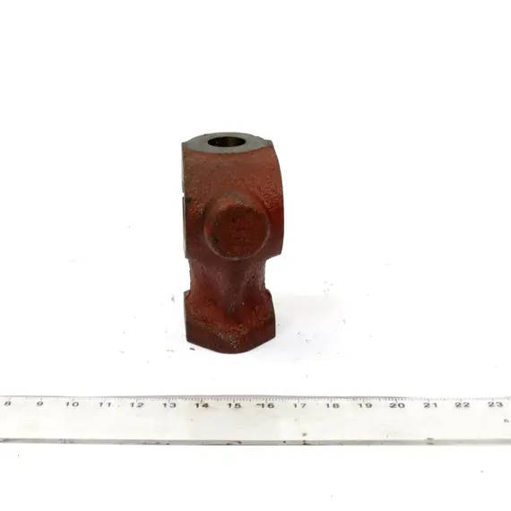 Стійка осі коромисел середня головка блоку Д-240 на МТЗ (240-1007152-Б), фотография 3