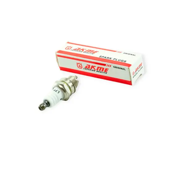 Свеча зажигания 2т L6TC для бензопилы AKME Professional белая 3-х контактная 182042