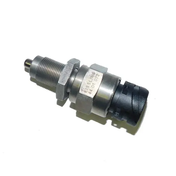 Датчик блокування диференціалу FORD 1833 1848 2633 3542D 3542T 4142D F-MAX T300220 JC469E731AA