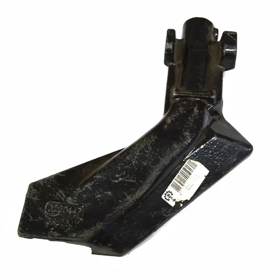 Корпус сошника левый к технике Джон Дир N280447