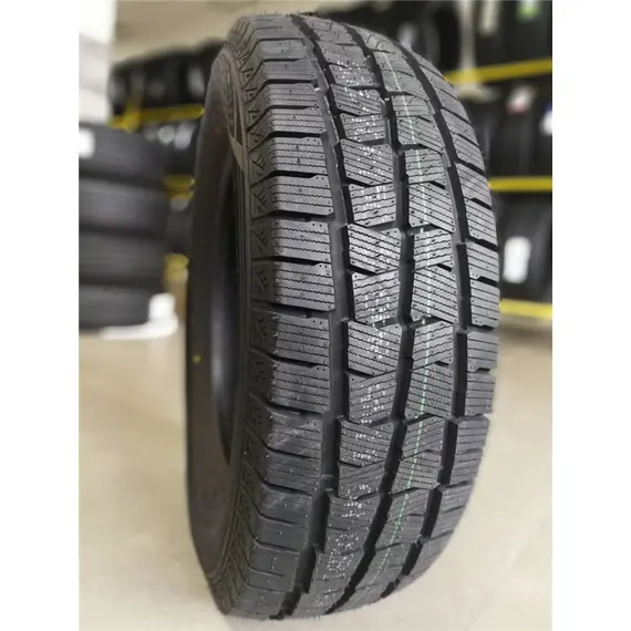 Шина 205/70R15C 106/104S AW11 (Kapsen)