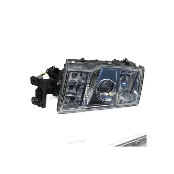 Фара права VOLVO FH12 II (20762993 21001668) (Roadwin)
