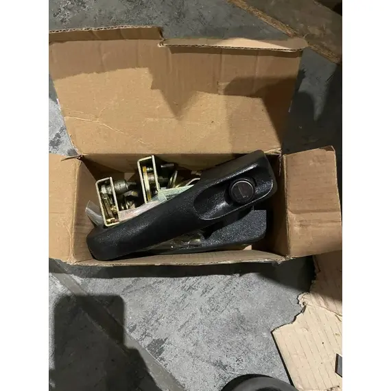 Замок дверей правий з ручкою ENEY TB504, TB904
