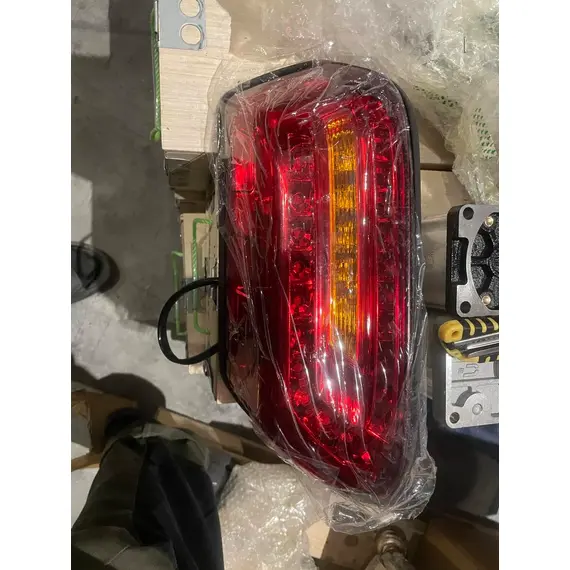 Фонарь задний правый в сборе ENEY TB504, TB904, фотография 2