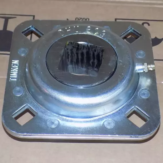 Корпус із підшипником DHU 1 1/4 S209 Timken
