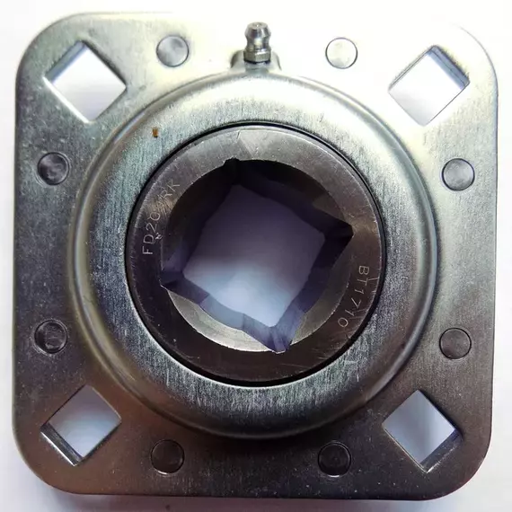 Корпус із підшипником DHU 1 1/4 S209 FD209RK CT-AGRI